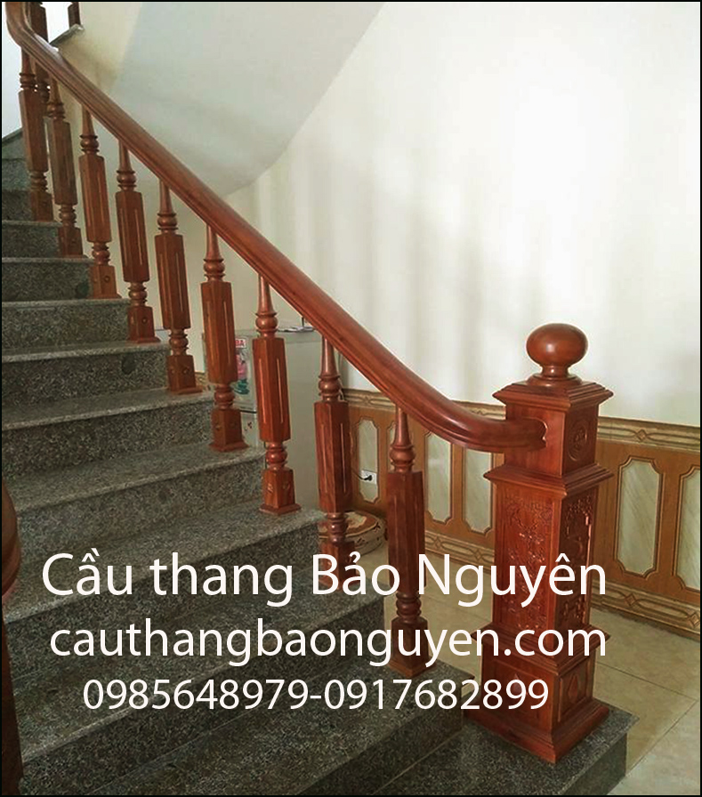 cầu thang mặt đá tay vin gỗ lim đẹp M1
