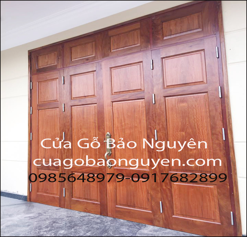 cửa đi 4 cánh gỗ lim lào 3 lá vuông rất đẹp M17
