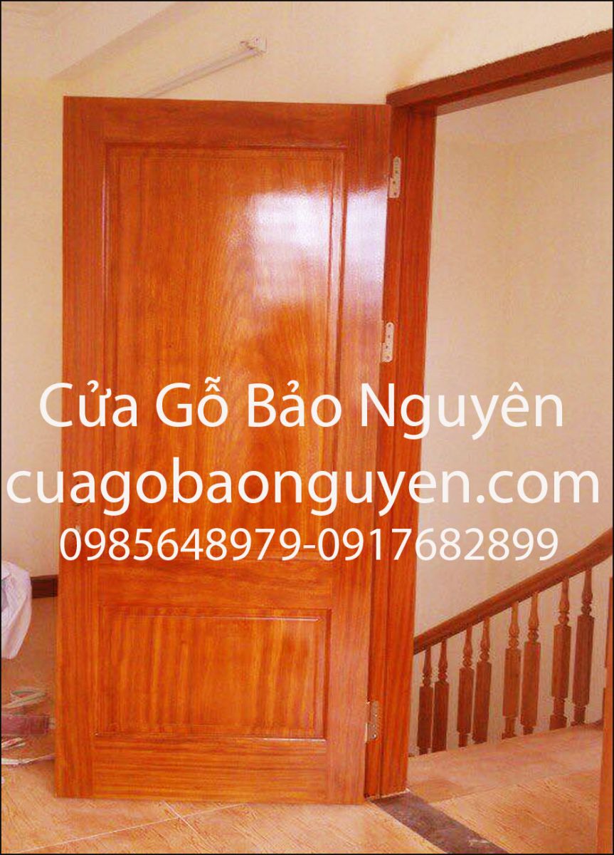 Mẫu cửa thông phòng 2 lá vuông gỗ lim lào đẹp M6