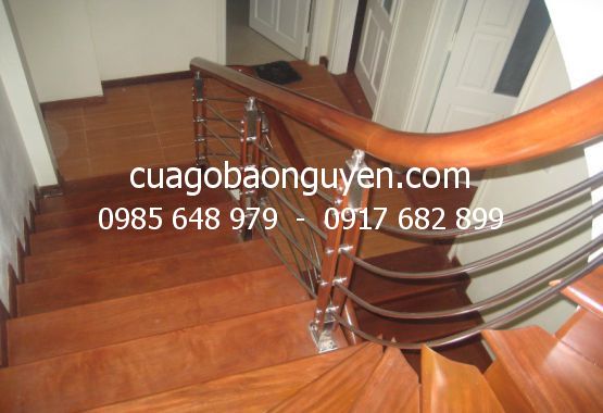 cơ sở sản xuất cầu thang gỗ tại phường vạn phúc quận hà đông